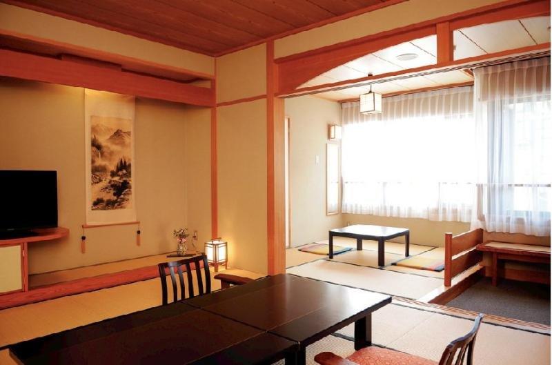 Onyado Megumi Hotel Yugawara Exterior photo